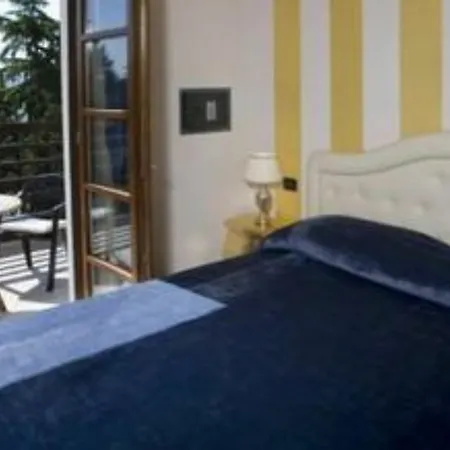 شقة فندقية سكن الكسندرا ستاي سيرمِيوني